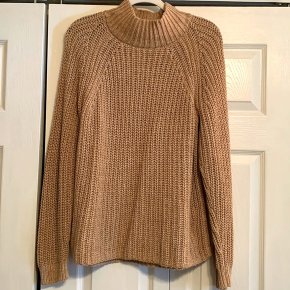 GAP Sweaters - Gap, chunky cozy knit sweater, size large, EUC